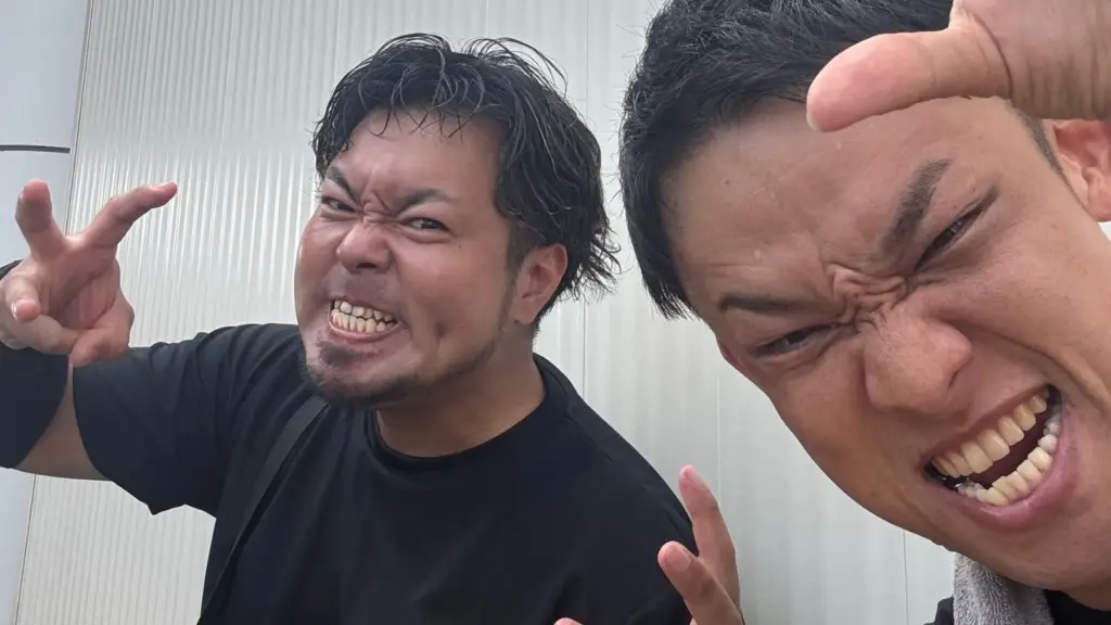 左：おろしぽんづ、右：たっきん