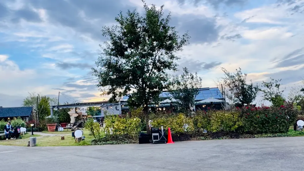 いばらきフラワーパークレストラン前ポイント