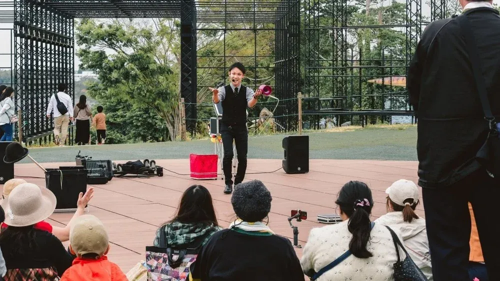 ステージでのショーの様子